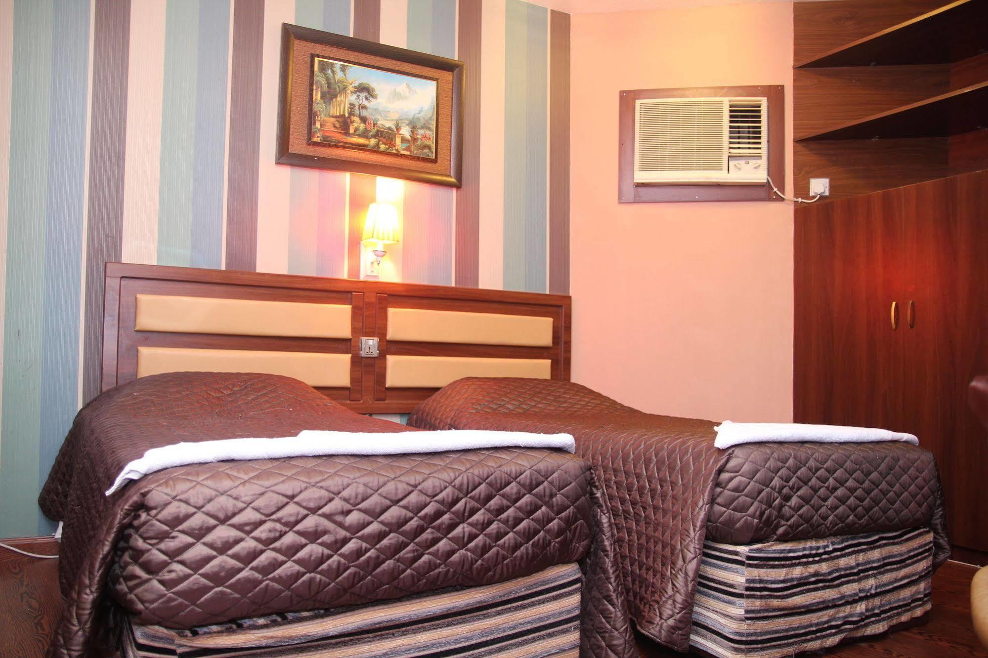 Oyo 329 Down Town Hotel Dubai Exterior foto